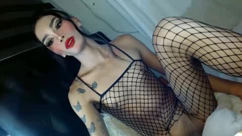 Snapshot of ur_tsemma chatting on October 2025 05:30:01 AM emma online show from October 2025 05:30:01 AM