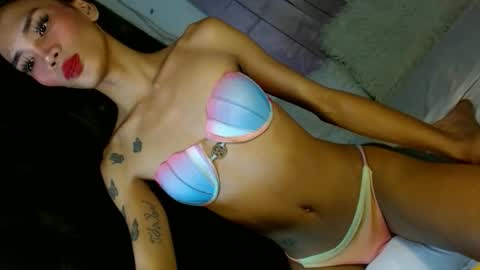 Snapshot of ur_tsemma chatting on November 2025 03:00:01 PM emma online show from November 2025 03:00:01 PM