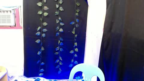 Snapshot of ur_ugly_princess chatting on October 2025 12:04:01 AM chesca online show from October 2025 12:04:01 AM