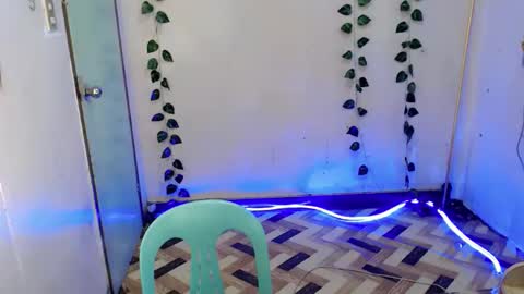 Snapshot of ur_ugly_princess chatting on December 2025 05:36:02 AM chesca online show from December 2025 05:36:02 AM