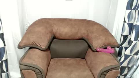 Snapshot of urasian_cassey chatting on October 2025 01:44:01 PM urasian_cassey online show from October 2025 01:44:01 PM