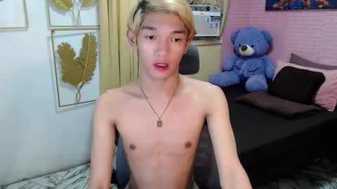 urasian_john20 online show from May 2026 04:13:02 PM