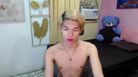 urasian_john20 online show from May 2026 07:59:02 AM