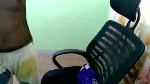 Snapshot of urasian_joy chatting on October 2025 02:53:01 AM urasian_joy online show from October 2025 02:53:01 AM