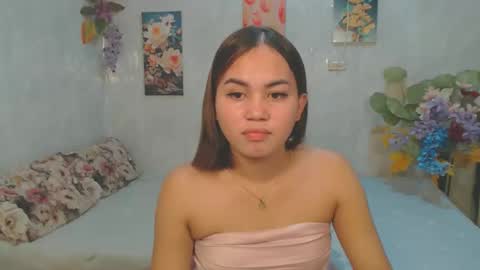 urasian_kat online show from May 2026 11:44:02 PM