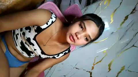 Snapshot of urasian_latinaxxx chatting on June 2026 02:53:01 AM urasian_latinaxxx online show from June 2026 02:53:01 AM