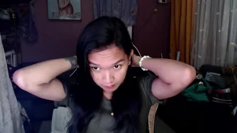 NEWRA  ALLISON online show from November 2025 08:36:02 PM