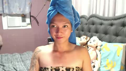 NEWRA  ALLISON online show from May 2026 08:33:01 AM