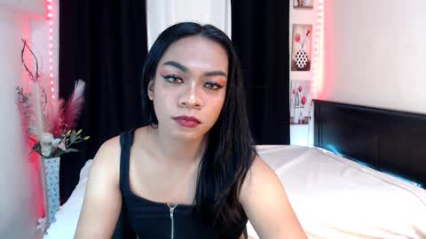 Snapshot of urasian_olivia1 chatting on February 2025 12:29:01 PM Olivia online show from February 2025 12:29:01 PM