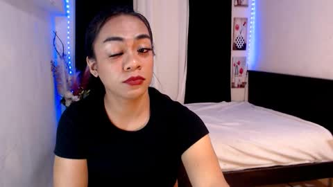 Snapshot of urasian_olivia1 chatting on February 2025 10:43:02 PM Olivia online show from February 2025 10:43:02 PM