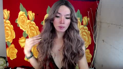 yana online show from December 2024 09:58:01 AM