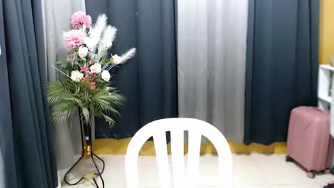 urasiancumgirl_ online show from May 2026 05:59:02 AM