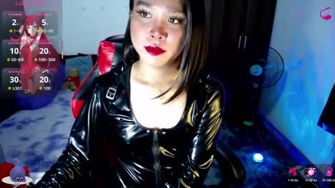 KENDRA online show from May 2026 02:07:02 AM