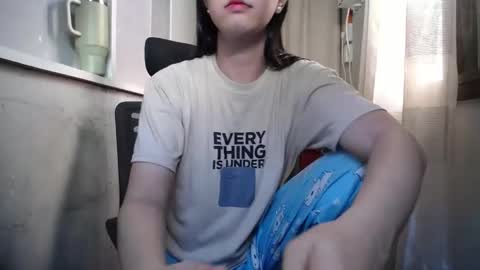 Snapshot of urasiantserika chatting on October 2025 12:22:02 AM Erika online show from October 2025 12:22:02 AM