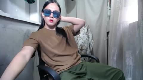 Snapshot of urasiantserika chatting on October 2025 08:04:01 AM Erika online show from October 2025 08:04:01 AM