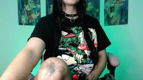 Snapshot of urbaby6irl chatting on February 2025 02:58:01 AM Danielle online show from February 2025 02:58:01 AM