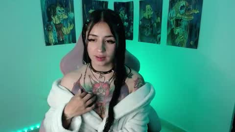 Snapshot of urbaby6irl chatting on February 2025 05:23:01 AM Danielle online show from February 2025 05:23:01 AM