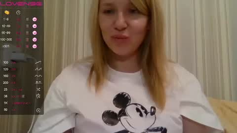 urbadkitty online show from February 2025 11:55:01 AM