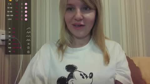 urbadkitty online show from September 2025 02:18:02 PM