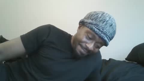 Snapshot of urbandick5 chatting on March 2025 08:52:01 PM urbandick5 online show from March 2025 08:52:01 PM