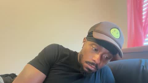 Snapshot of urbandick5 chatting on September 2025 10:55:02 PM urbandick5 online show from September 2025 10:55:02 PM