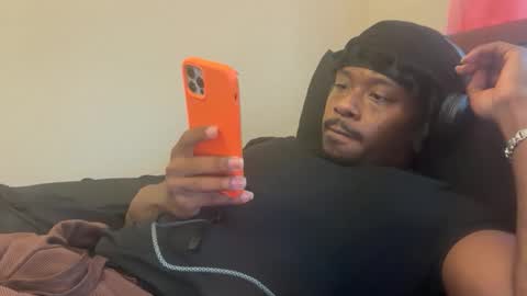 Snapshot of urbandick5 chatting on October 2025 11:06:02 PM urbandick5 online show from October 2025 11:06:02 PM