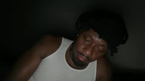 Snapshot of urbandick5 chatting on October 2025 09:17:04 AM urbandick5 online show from October 2025 09:17:04 AM