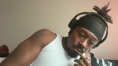 Snapshot of urbandick5 chatting on October 2025 07:48:02 PM urbandick5 online show from October 2025 07:48:02 PM