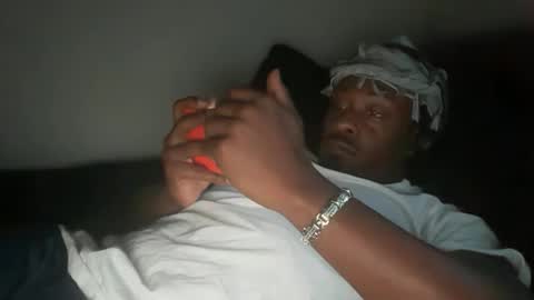 Snapshot of urbandick5 chatting on November 2025 01:06:01 PM urbandick5 online show from November 2025 01:06:01 PM