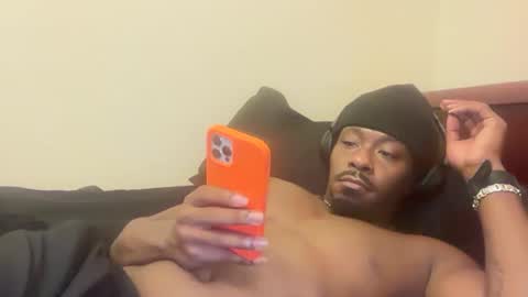 Snapshot of urbandick5 chatting on November 2025 01:11:01 AM urbandick5 online show from November 2025 01:11:01 AM