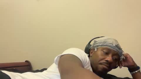 Snapshot of urbandick5 chatting on November 2025 02:11:01 AM urbandick5 online show from November 2025 02:11:01 AM