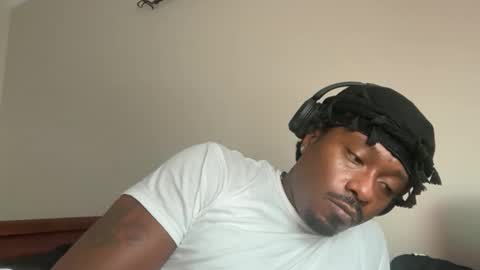 Snapshot of urbandick5 chatting on November 2025 05:26:01 PM urbandick5 online show from November 2025 05:26:01 PM