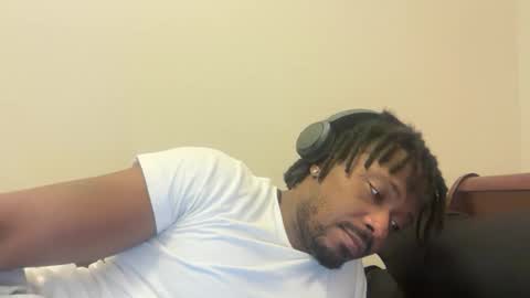 Snapshot of urbandick5 chatting on December 2025 01:33:01 AM urbandick5 online show from December 2025 01:33:01 AM