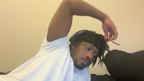 Snapshot of urbandick5 chatting on December 2025 10:58:01 PM urbandick5 online show from December 2025 10:58:01 PM