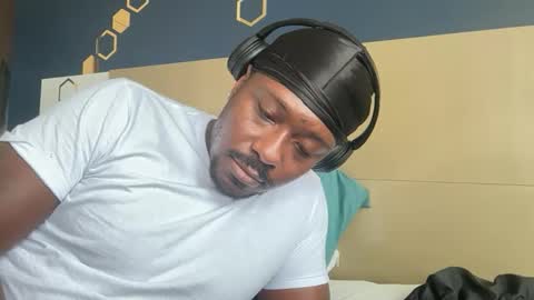 urbandick5 online show from May 2026 01:59:01 PM