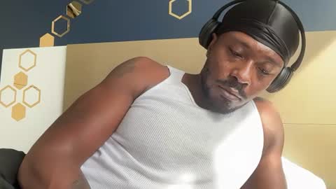 urbandick5 online show from June 2026 08:35:02 PM