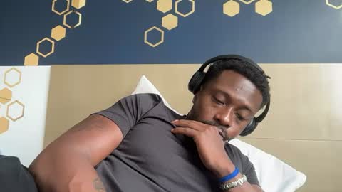urbandick5 online show from July 2026 06:34:02 PM