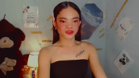 urblossom_ayaxxx online show from February 2025 05:42:02 AM