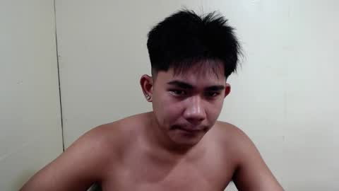 Snapshot of urcutie_asianboy chatting on September 2025 07:00:01 AM KEN online show from September 2025 07:00:01 AM