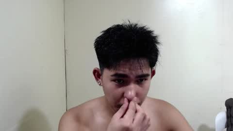 Snapshot of urcutie_asianboy chatting on September 2025 08:30:01 AM KEN online show from September 2025 08:30:01 AM