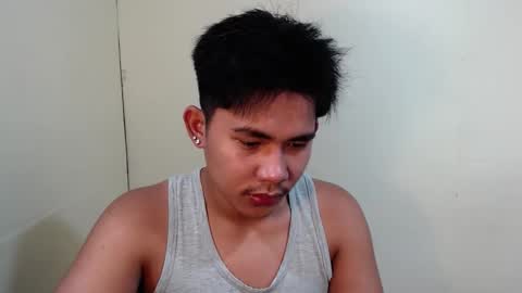 Snapshot of urcutie_asianboy chatting on October 2025 07:48:01 AM KEN online show from October 2025 07:48:01 AM