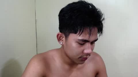 Snapshot of urcutie_asianboy chatting on October 2025 06:55:01 AM KEN online show from October 2025 06:55:01 AM