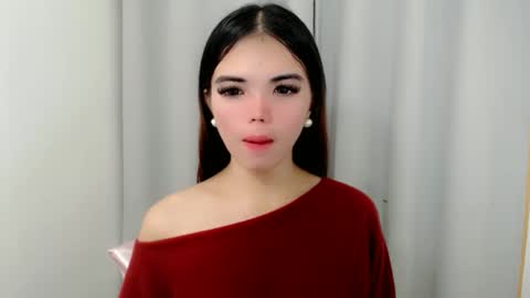 urcutie_ayah online show from October 2025 08:42:01 PM