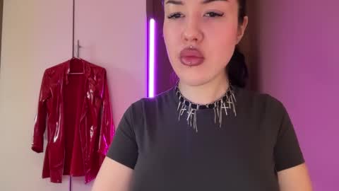 Margo online show from November 2025 06:46:01 AM