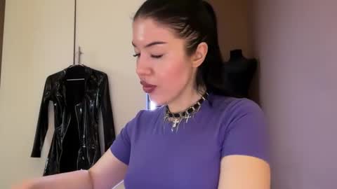 Margo online show from November 2025 07:10:01 AM