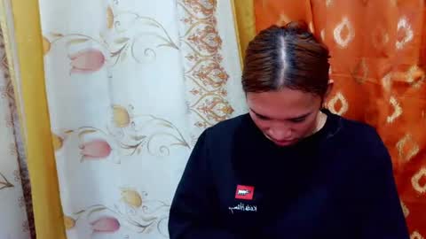 Sweetacyl online show from July 2026 07:33:02 AM