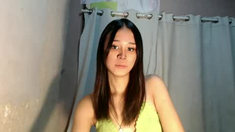 Snapshot of urdreamgirl_stephanie chatting on July 2026 10:43:02 AM stephanie online show from July 2026 10:43:02 AM