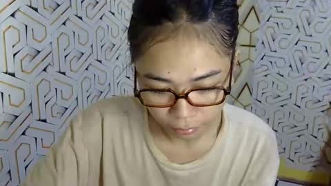 ayumi reacher online show from March 2026 07:22:02 AM