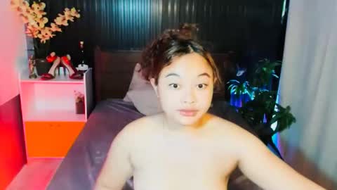 Scarlet online show from October 2025 12:33:02 AM