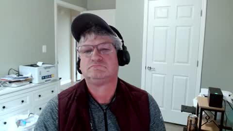 Snapshot of urfavteach50 chatting on April 2026 07:20:01 PM Gregor online show from April 2026 07:20:01 PM